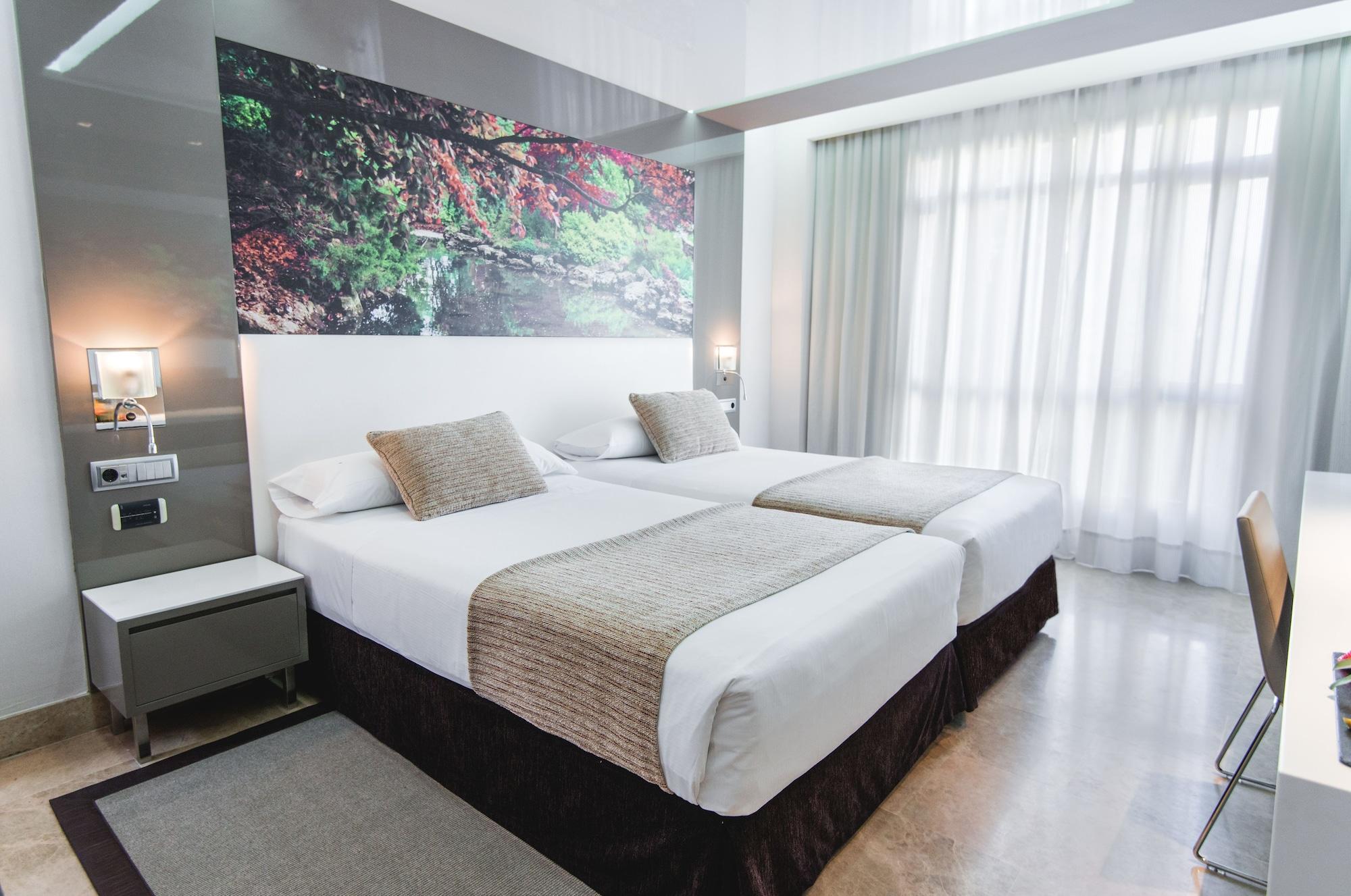 Vp Madrono Hotel Madrid Buitenkant foto