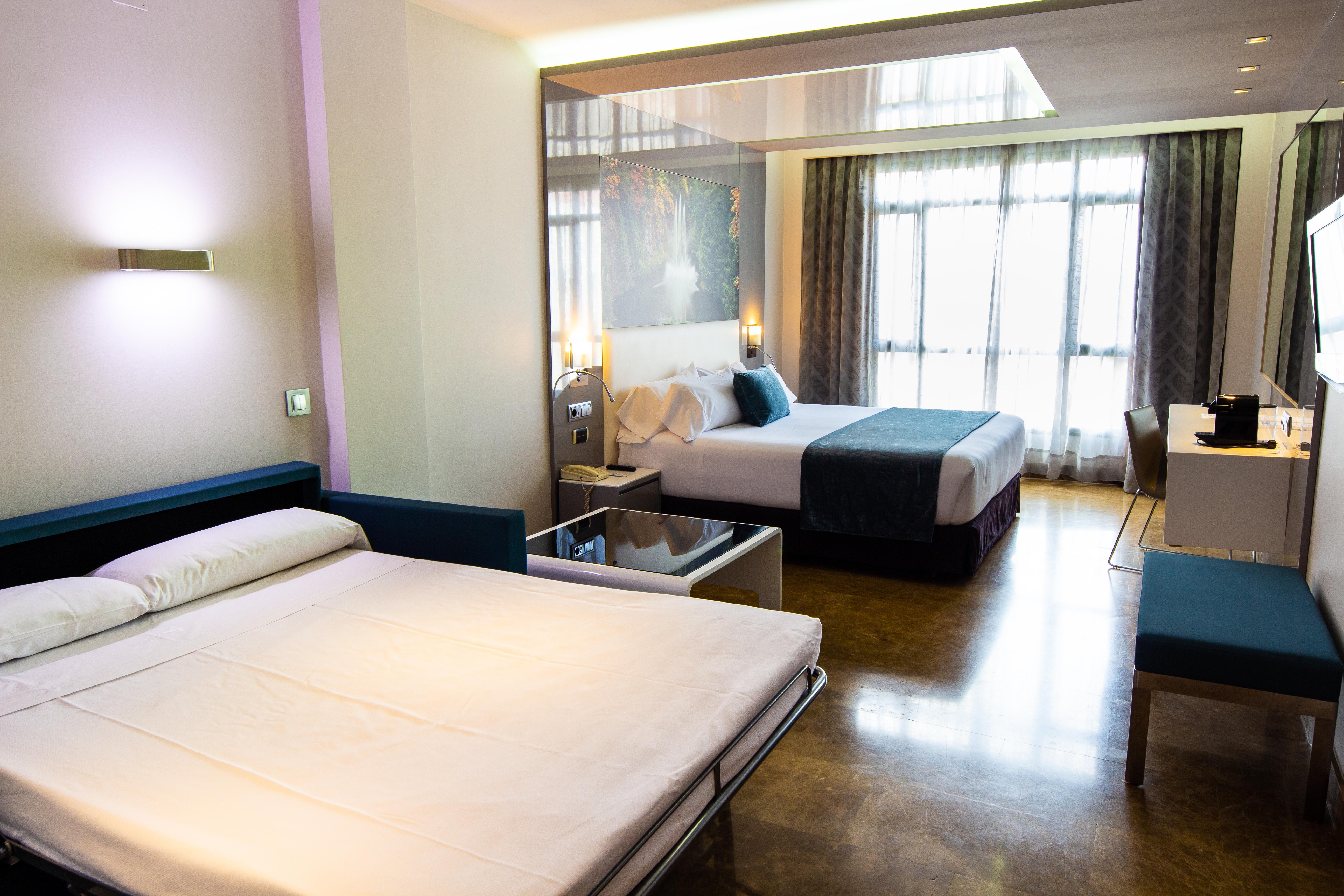 Vp Madrono Hotel Madrid Buitenkant foto
