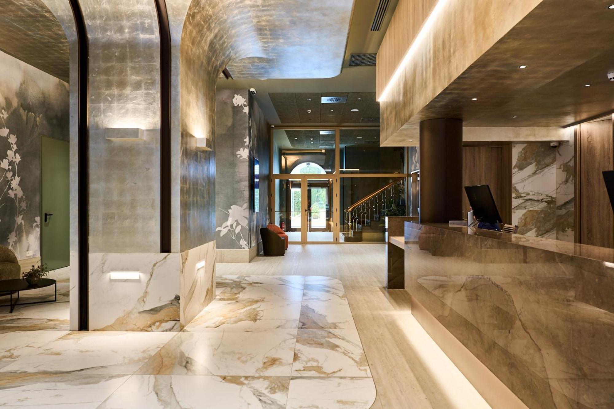 Vp Madrono Hotel Madrid Buitenkant foto