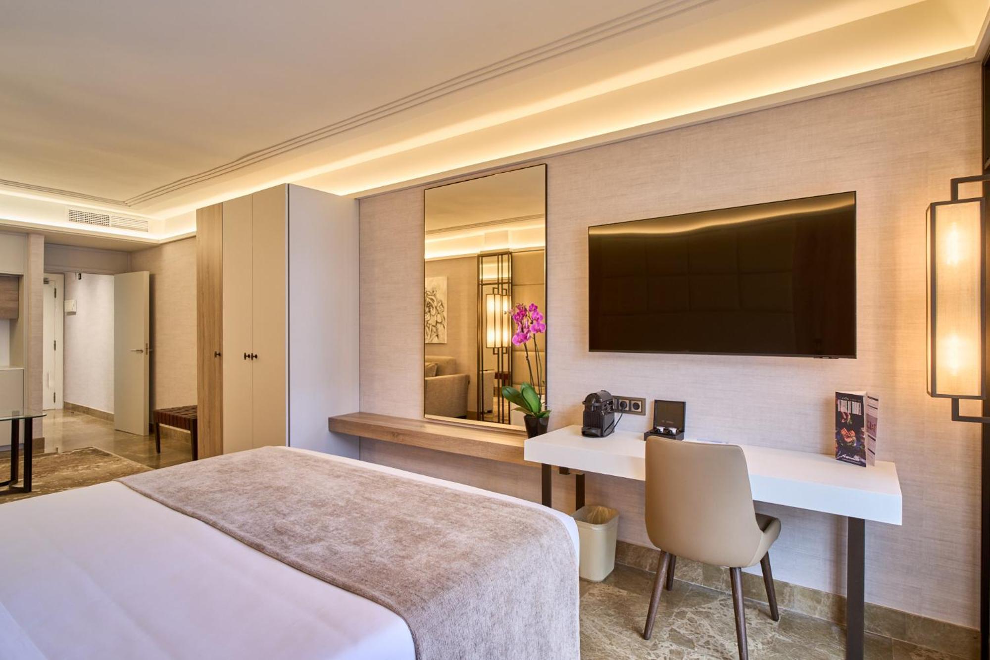 Vp Madrono Hotel Madrid Buitenkant foto